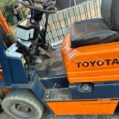 トヨタフォークリフトの画像