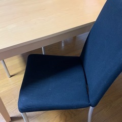 ダイニングテーブルチェアセットの画像