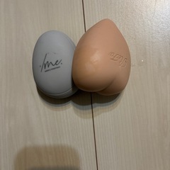 リファ頭皮ブラシ、他一点頭皮ブラシの画像