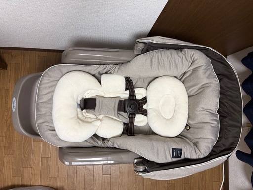 Combi コンビ ネムリラ AUTO SWING BEDi EG