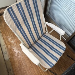 屋外　ベランダ用　テーブルとチェアのセットの画像