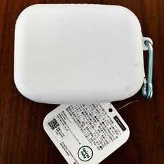 【新品】ちいかわ シリコンケース カラビナ付きの画像
