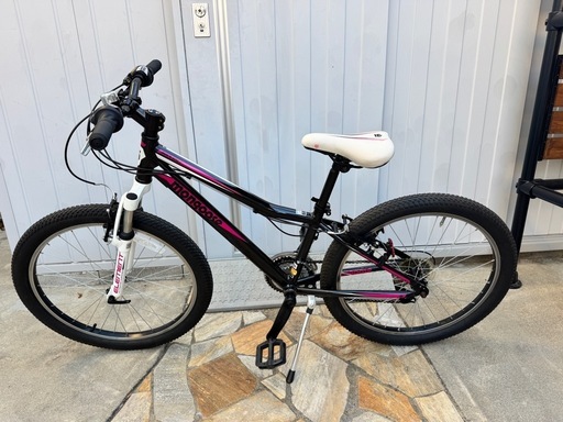 引き取り限定 mongoose（マングース）ROCKADILE 24 キッズ