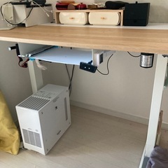 Fenge　電気昇降式テーブルの画像