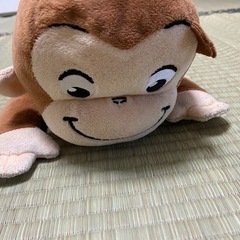 お猿のジョージぬいぐるみの画像