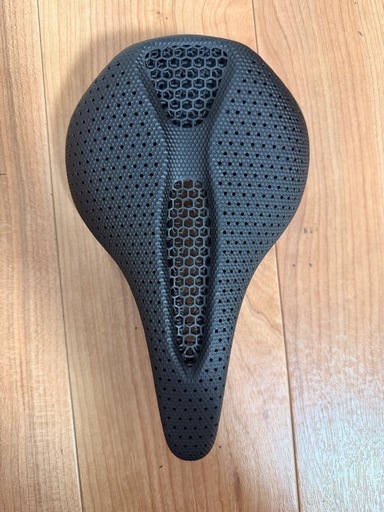 RYET カーボン 3D プリントサドル 215g