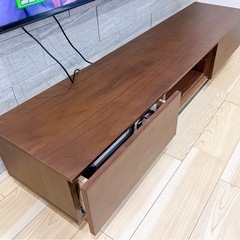 テレビ台の画像