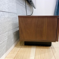テレビ台の画像
