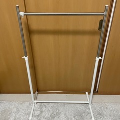 ニトリ  ハンガーラック