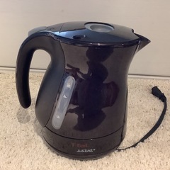 電気ケトル T-fal 1.2リットルの画像