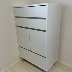 LOWYA チェストの画像