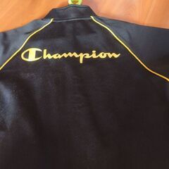 Champion！ジャージ140サイズの画像