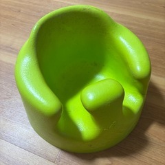 ハイローチェア、バンボ
の画像