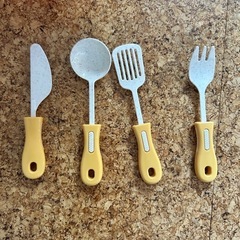 ミニおままごとセット　キッチン、野菜、フライパン等の画像