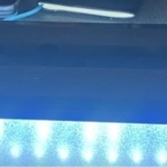 水槽の照明　60センチの画像