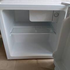 1ドア冷蔵庫 simplus SP-146L 中古　小型冷蔵庫 単身の画像