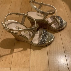 DIANA Sサイズ(22.5〜23)の画像