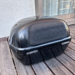 （お取引き中 ）　
バイク用リアボックスの画像