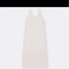 GUキャミソールカーディガンワンビース（カーキ）の画像