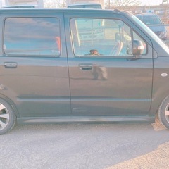 ワゴンRスティングレーの画像