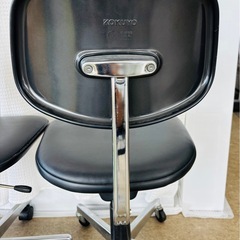 3脚セット 事務用 回転 椅子 キャスター付き KOKUYO コクヨ 高さ調節可能 オフィス チェア 事務用品 デスクチェア 会社  の画像
