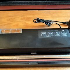 真空パック機　2000円　パック用ポリ袋300枚付の画像