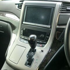 ❑全国自社ローン対応❑       ●平成25年5月登録トヨタヴェルファイアハイブリッド ZR 4WDの画像