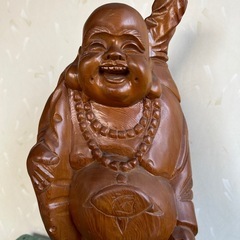 布袋尊  木彫りの置物
の画像