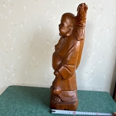 布袋尊  木彫りの置物
の画像