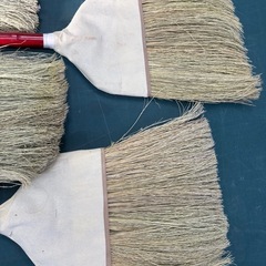 清掃　ほうき　中古品　１本100円の画像