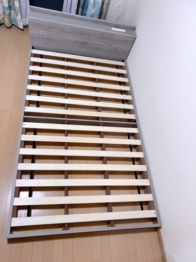 セミダブルベッドフレーム2個セット　別売可能