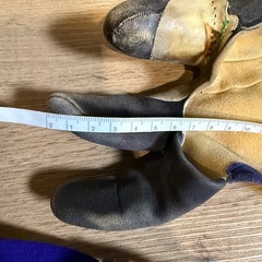 弓道　三つ弽　黒６号　他フリマサイトより値引き出品の画像