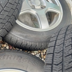 ２０２１年製‼️軽自動車用‼️ブリジストン　ブリザック　VRX2‼️スタッドレス　アルミホイール付き‼️４本セット‼️早い者勝ち‼️１５５／６５／１４インチ‼️の画像