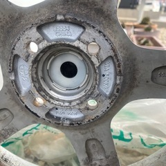 ２０２１年製‼️軽自動車用‼️ブリジストン　ブリザック　VRX2‼️スタッドレス　アルミホイール付き‼️４本セット‼️早い者勝ち‼️１５５／６５／１４インチ‼️の画像