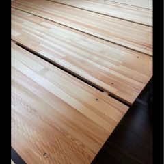 ダブルベッド  ベッドフレームの画像