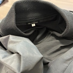 ジーパン、ジーンズ、ニット帽、ジャンパー、まとめうり売りの画像