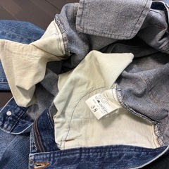 ジーパン、ジーンズ、ニット帽、ジャンパー、まとめうり売りの画像