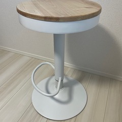 カウンターチェア　ハイスツールの画像