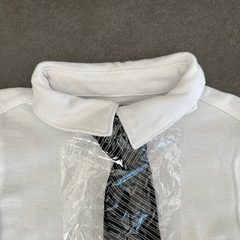 西松屋ネクタイ付き長袖シャツ95cmの画像