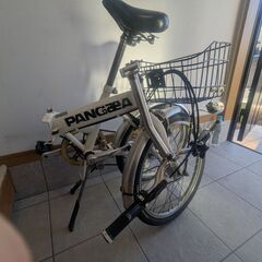 折りたたみ自転車　の画像