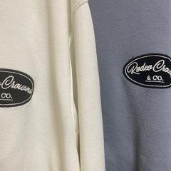 ロデオクラウンズ　トレーナー　2枚セット　ホワイト✖️ブルー?の画像