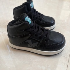 MID キッズ　スニーカー　サイズ 17センチの画像