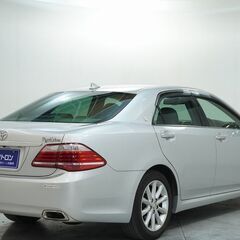 🚗頭金0円で車が買えるキャンペーン実施中🚗✨トヨタ クラウン 　ロイヤルサルーンの画像