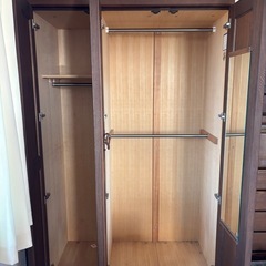 府中家具　洋服タンスの画像