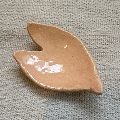 花びら型陶器　小皿　サクラ型の画像