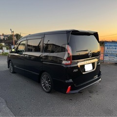 SERENA C27前期 eーPOWER 7人乗り ALPINE 後席モニターの画像