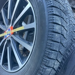 スタッドレスタイヤ4本セット165/65R/13 の画像