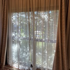 長さ(丈)250センチ　ピンクカーテンと白レースカーテン　セットの画像