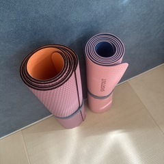 ヨガマット Lululemonの画像