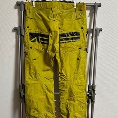 スノーボードウェアＬサイズの画像